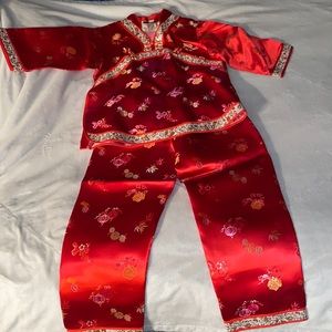 Traditional Chinese qipao girls